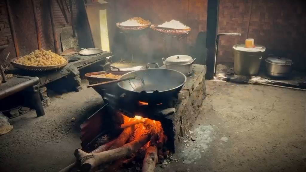 Fogón de leña en una cocina guajira